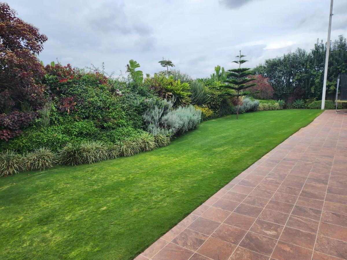 Hotel Asyana Gardens Ongata Rongai Esterno foto