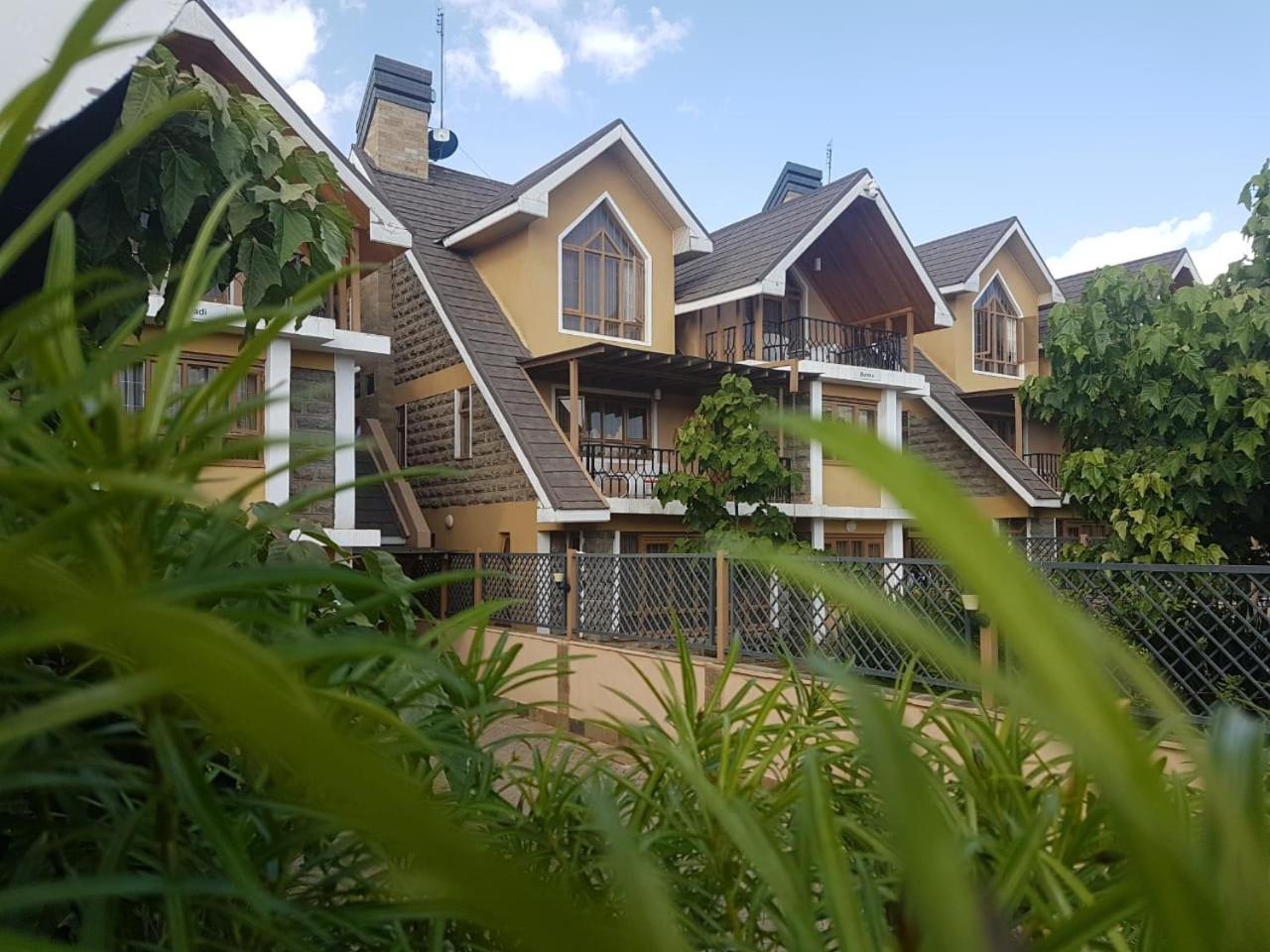 Hotel Asyana Gardens Ongata Rongai Esterno foto